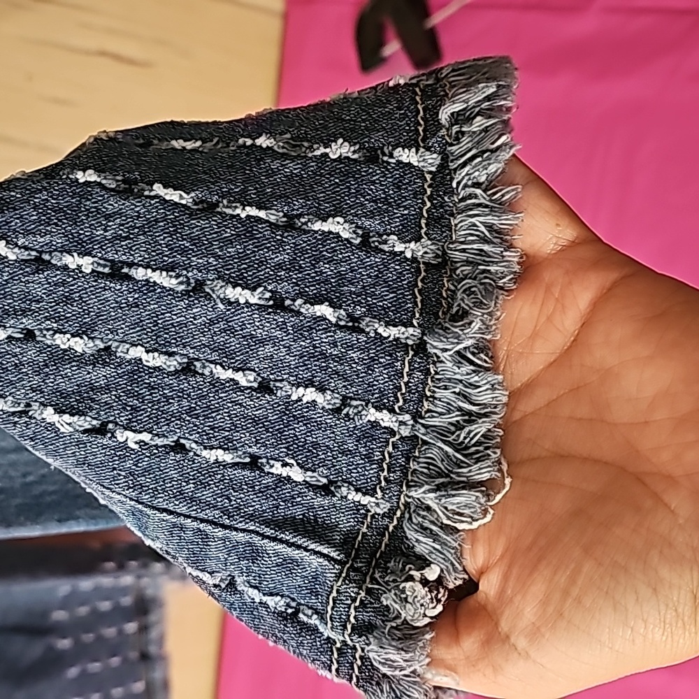 Plus size jeans - Picture 4 of 6